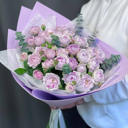 Букет «Фиолетовые пионовидные розы»